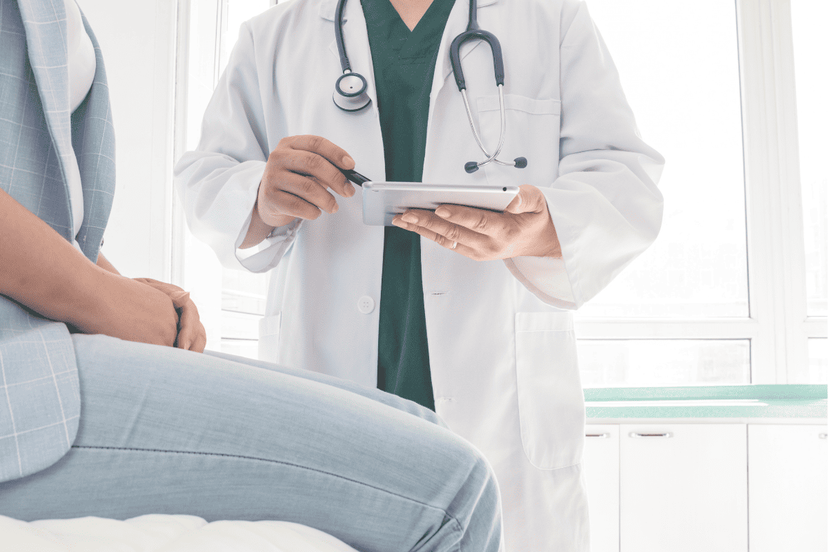 Bệnh sùi mào gà ở nữ là gì? Nguyên nhân, dấu hiệu, điều trị, phòng ngừa