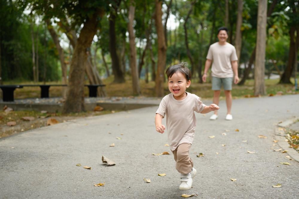Trẻ bị dị ứng thời tiết phải làm sao? Bao lâu thì khỏi?