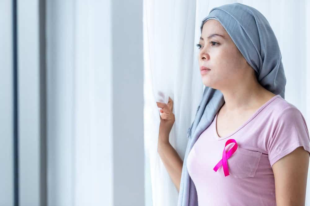 Làm thế nào ổn định tâm lý sau khi đã đẩy lùi ung thư vú giai đoạn sớm?