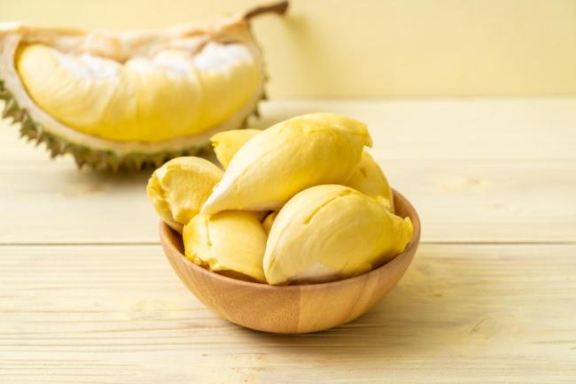 Sầu riêng kỵ với gì? 9 món không nên kết hợp với sầu riêng