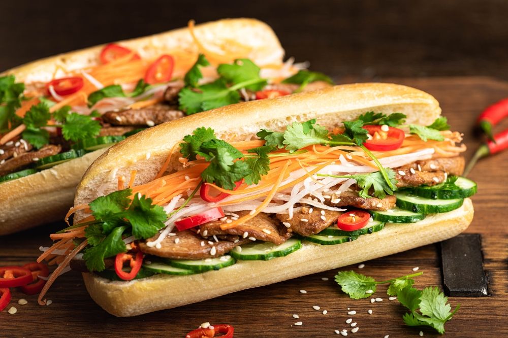 Mách bạn cách làm bánh mì tốt cho sức khỏe người bệnh mạn tính