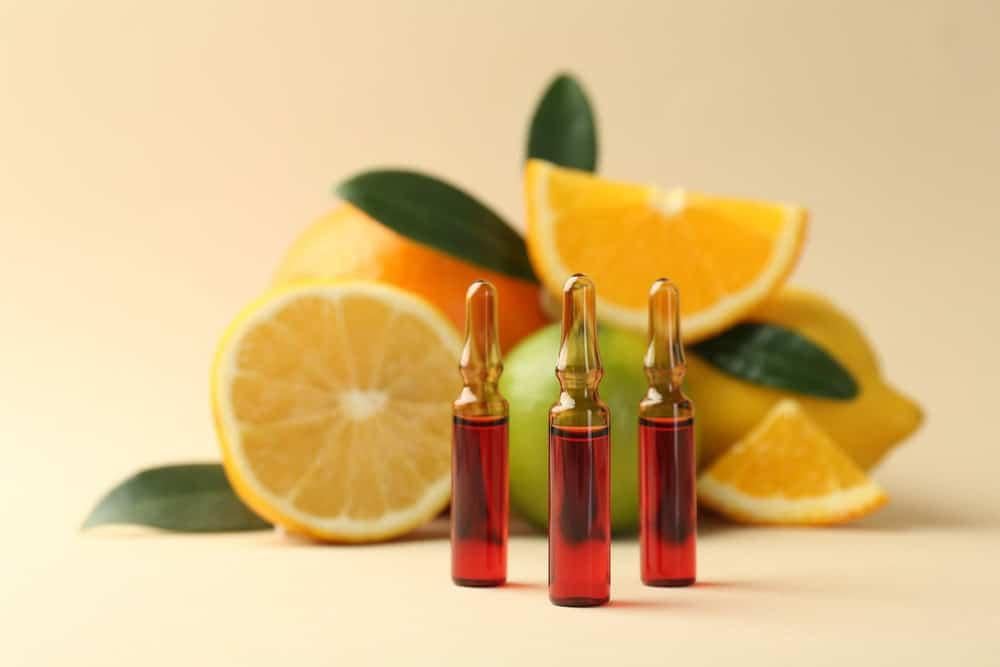 Serum vitamin C cho da dầu mụn: Chọn sao cho đúng?