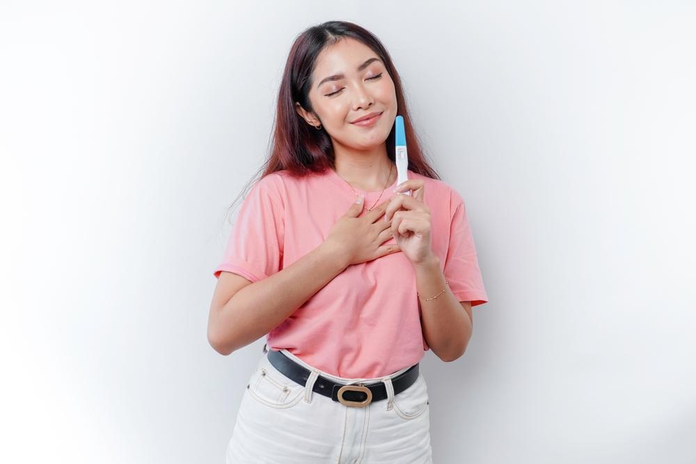 Giải đáp thắc mắc: Muốn có thai quan hệ xong nên làm gì?