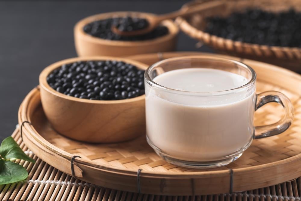 ăn chay có được uống sữa không
