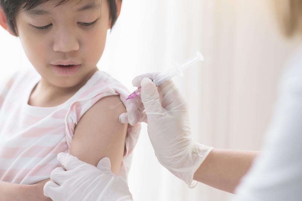 Trẻ từ 9 - 12 tuổi là đã có thể bắt đầu tiêm HPV.