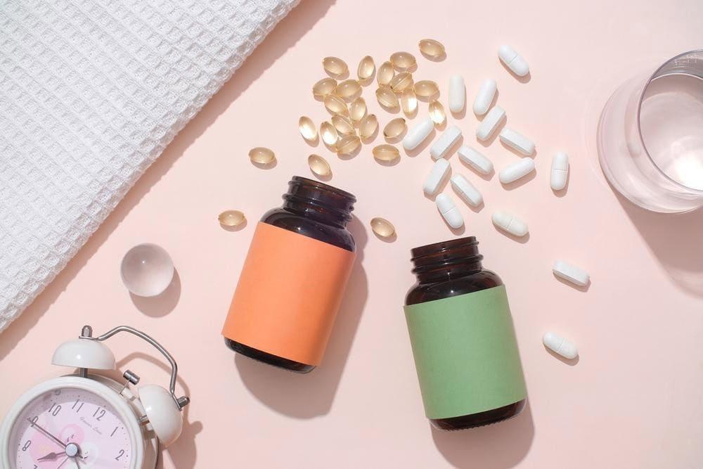 Uống vitamin tổng hợp bao lâu thì ngưng: Hiểu để không lạm dụng!