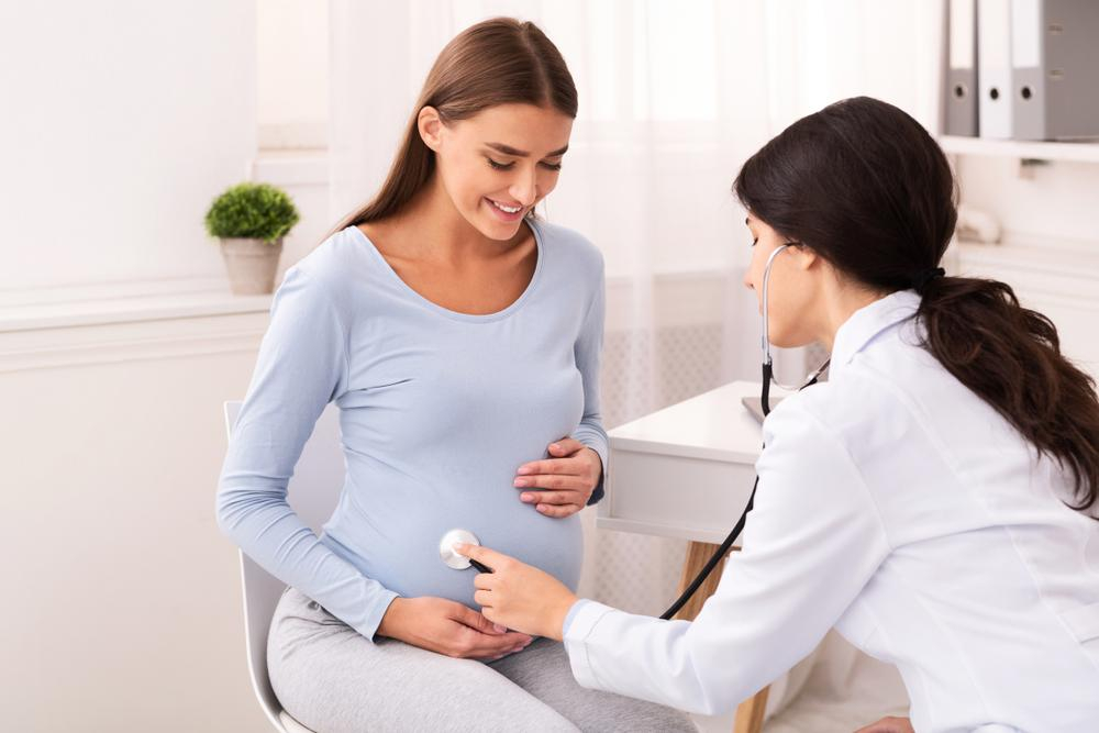 Đau xương mu khi mang thai có phải dấu hiệu chuyển dạ không? Nguyên nhân là gì?