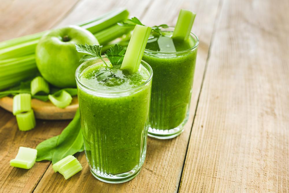 Nước ép táo cần tây