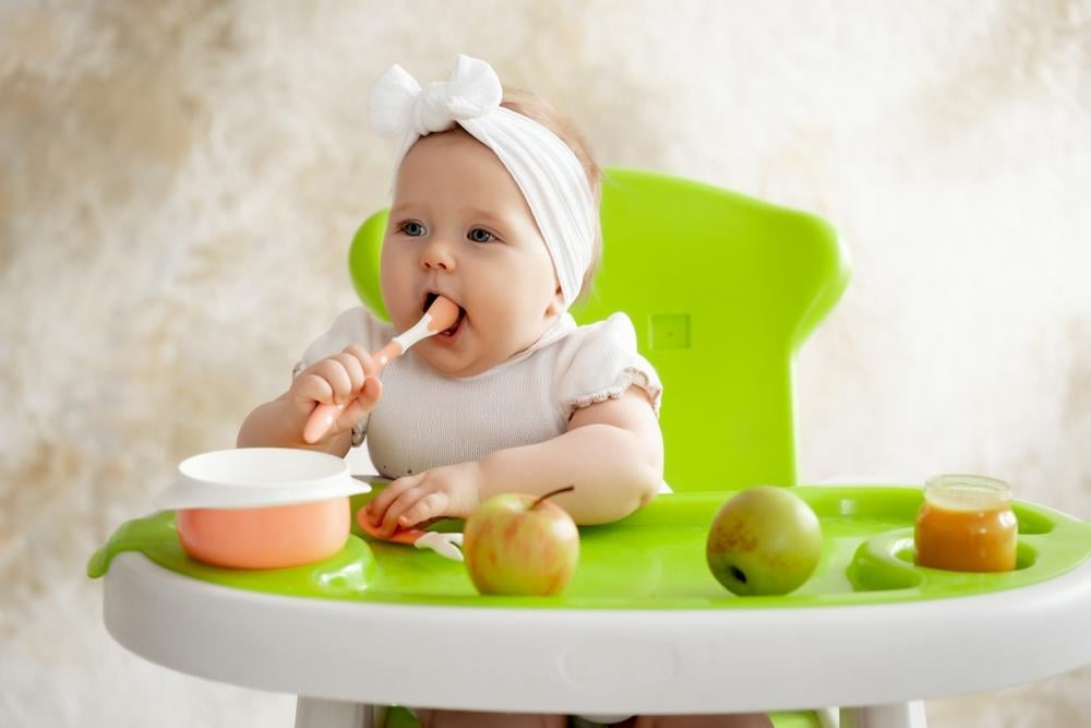 cách làm trái cây ăn dặm cho bé 6 tháng