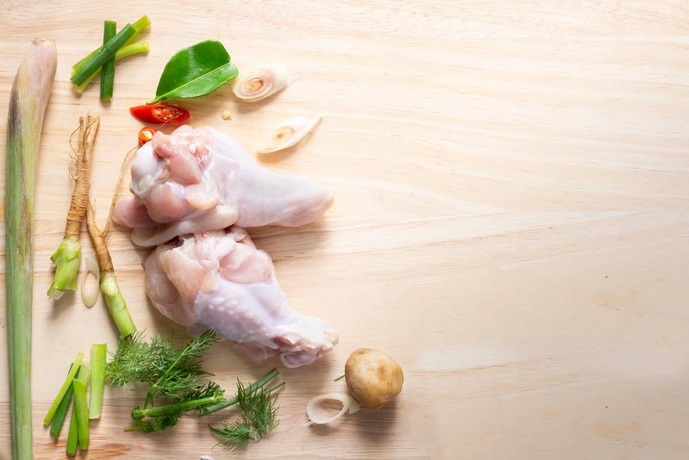 Cách nấu cháo gà nấm rơm