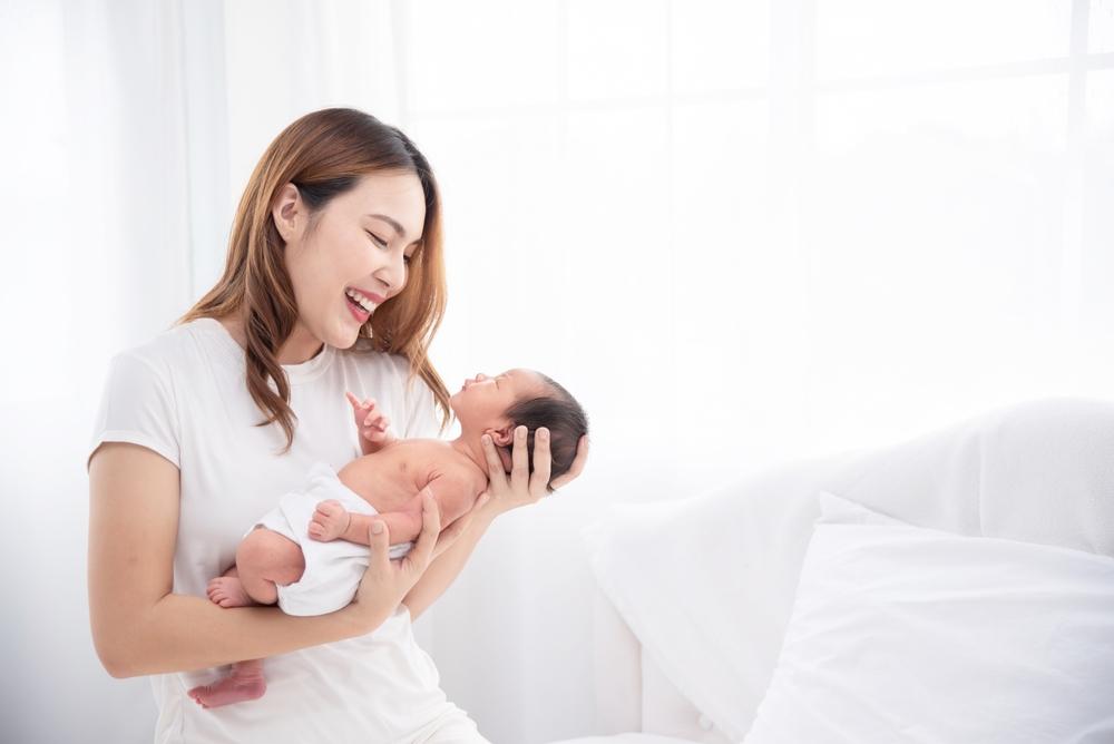 Thời điểm vàng làm đẹp sau sinh: Lịch chăm sóc và mẹo dân gian an toàn