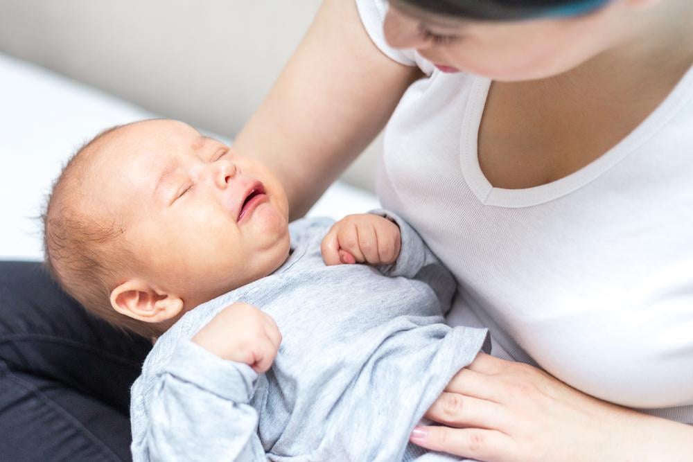 nguyên nhân trẻ khóc dạ đề