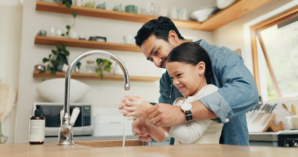 rửa tay giúp phòng bệnh đau mắt đỏ
