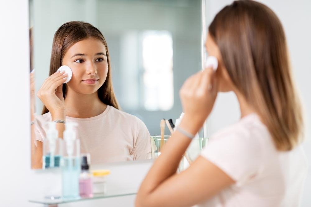 Các bước skincare cho tuổi dậy thì