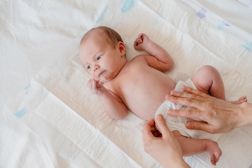 7 nguyên nhân khiến trẻ sơ sinh bị sôi bụng và đi ngoài