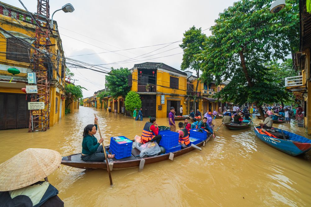 Phòng chống dịch bệnh sau lũ lụt: Những việc cần làm để bảo vệ sức khỏe và ổn định cuộc sống