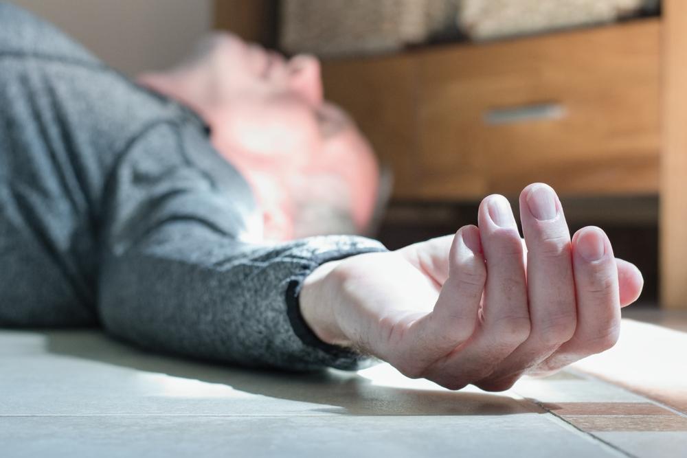 Giải đáp thắc mắc: Nên làm gì khi có dấu hiệu đột quỵ?