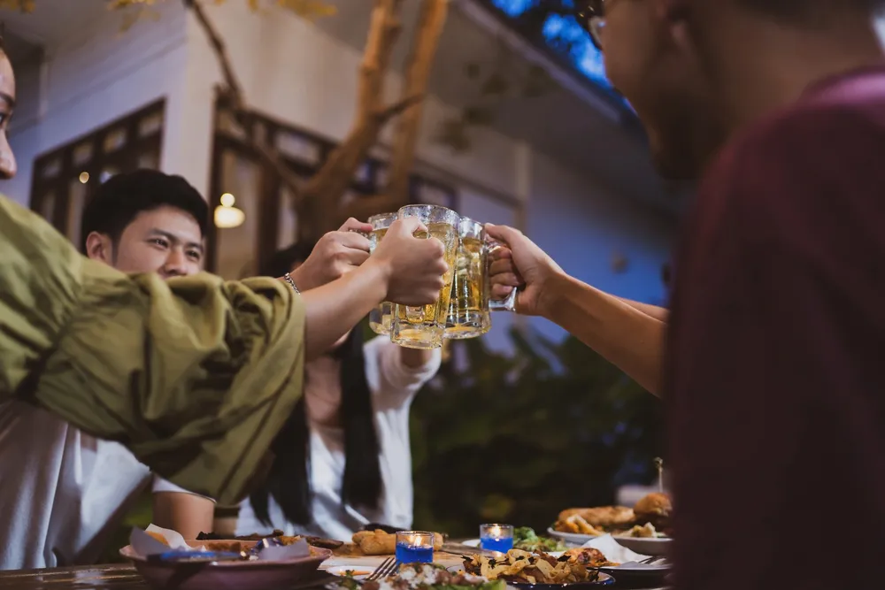 Tác hại khi uống bia rượu