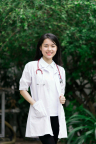 Bác sĩ Nguyễn Hoàng Lan Phương
