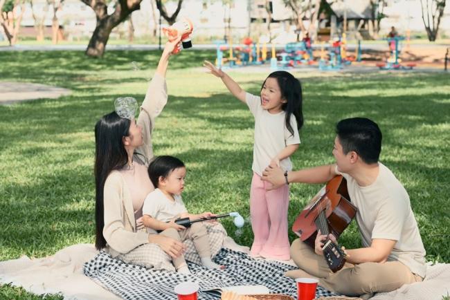 Phòng ngừa kích ứng hệ thống ở trẻ mẫn cảm khi thay đổi môi trường và điều kiện sinh hoạt mùa hè