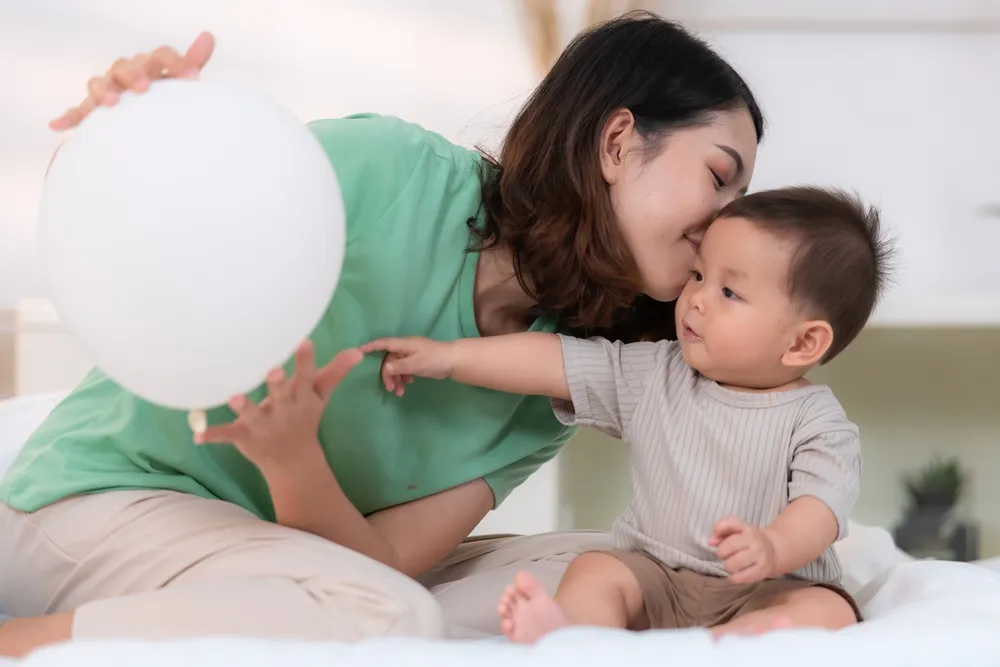 chăm sóc dinh dưỡng cho trẻ 1 tuổi