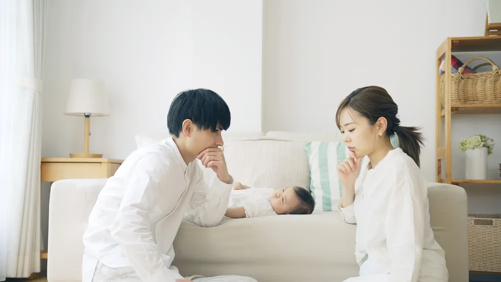 trẻ bị ọc sữa khi trời lạnh