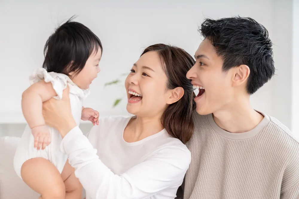trẻ bị ọc sữa khi trời lạnh