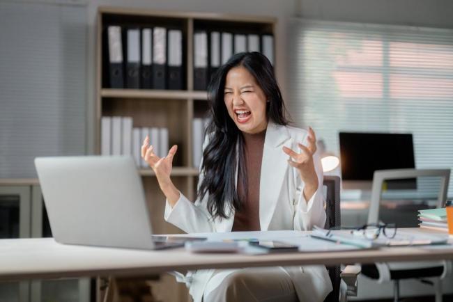 Chứng rối loạn điều hòa cảm xúc: Dấu hiệu, nguyên nhân và cách điều trị